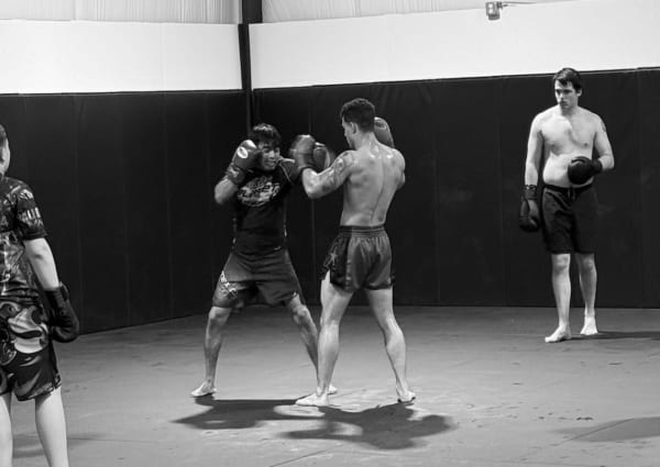 Muay Thai Kickboxing